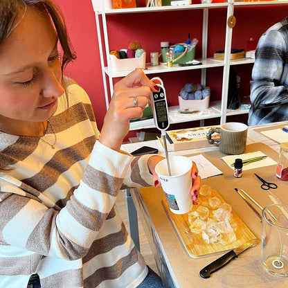 Kerzen-Workshop: Iced Latte / Iced Matcha Duftkerze selbst gestalten